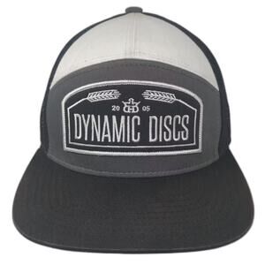 Dynamic Discs Trucker Hat Black White OS Snapback Mesh Flat Brim Logo Patch